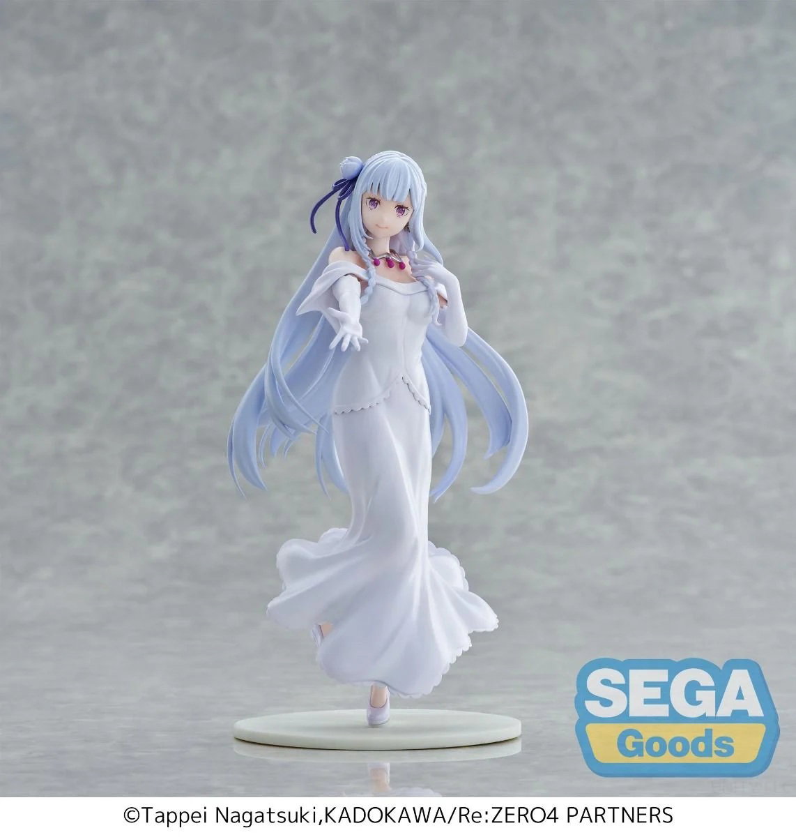 Emilia Figur 1